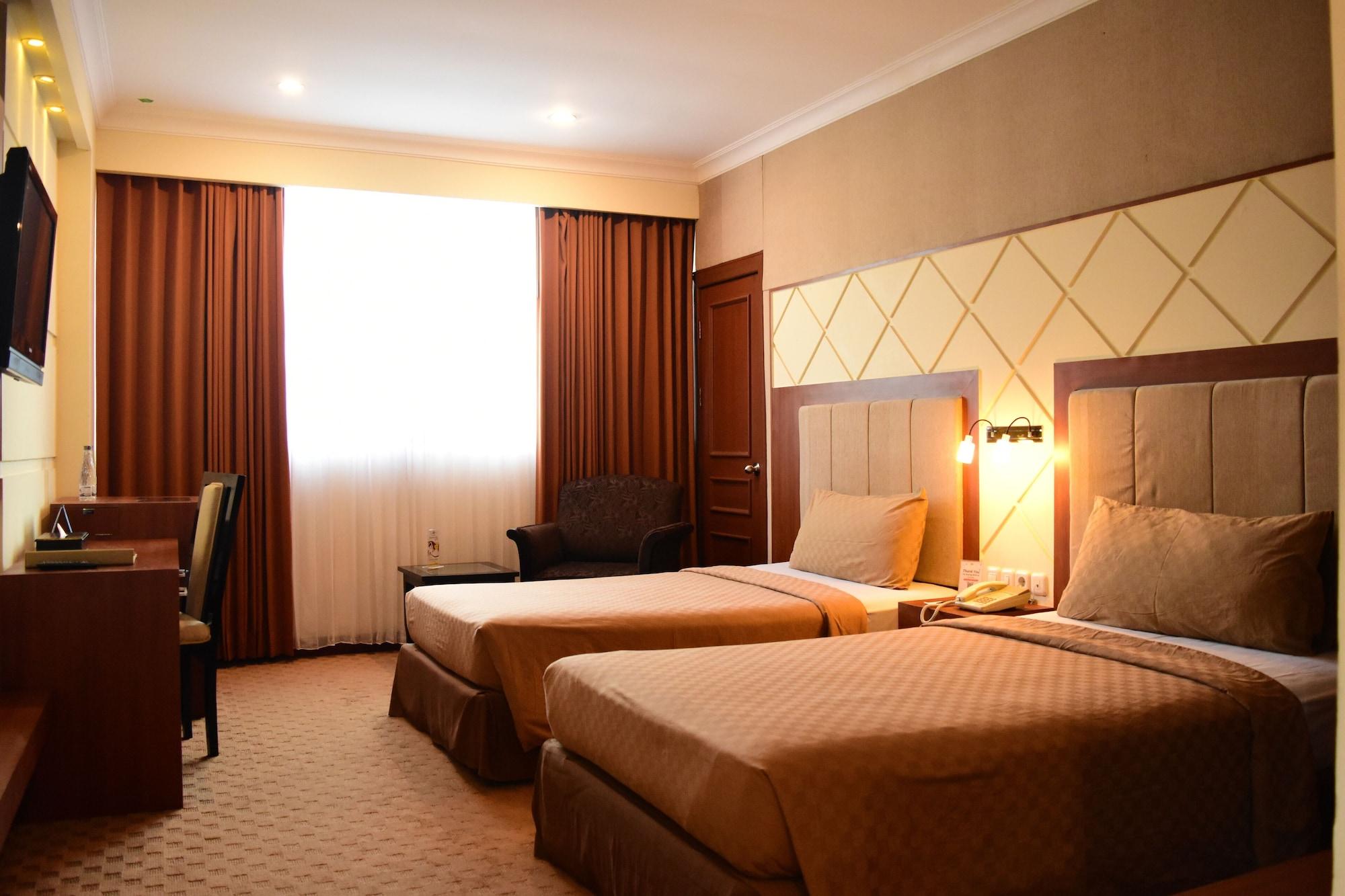 Singgasana Hotel נקסר מראה חיצוני תמונה