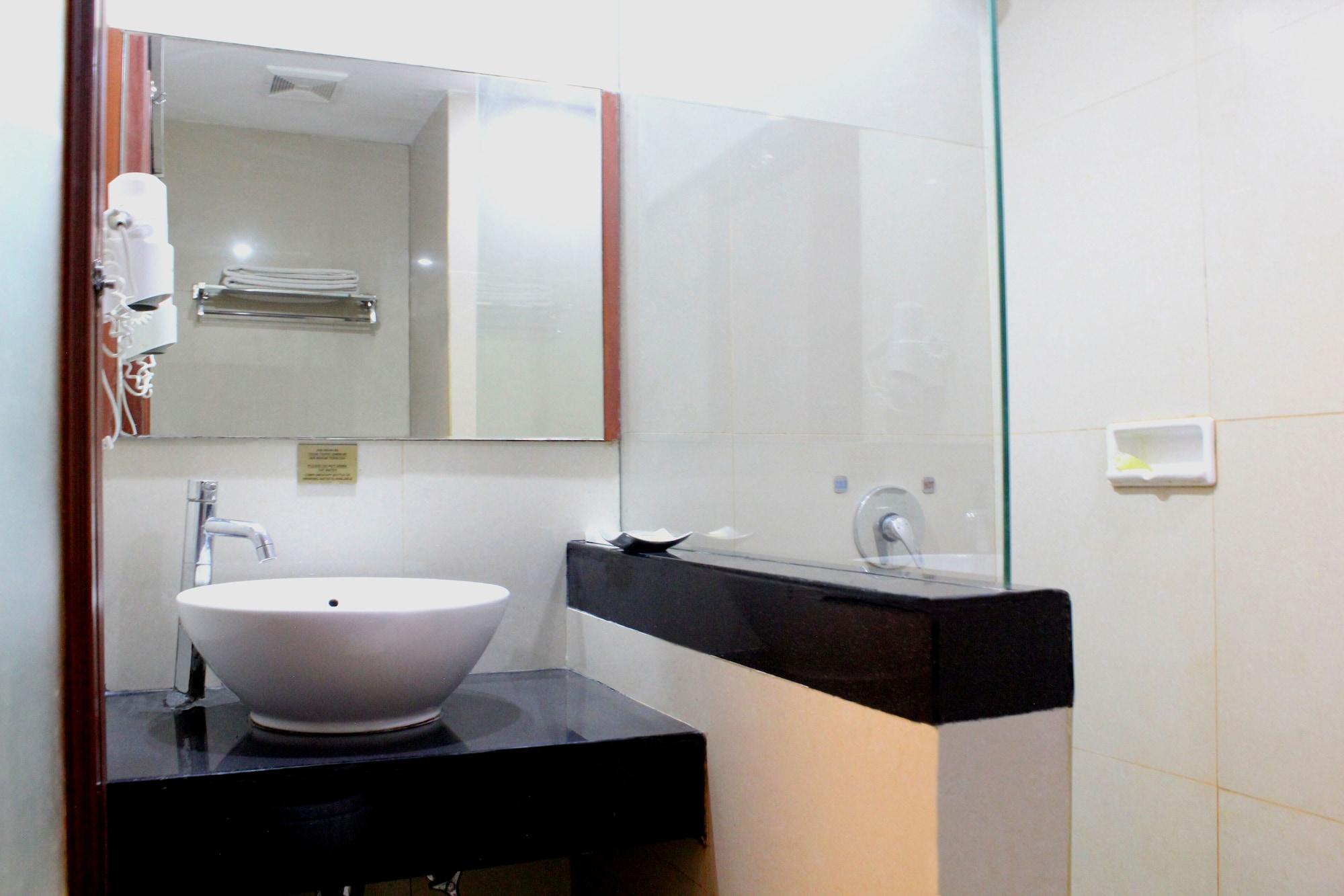Singgasana Hotel נקסר מראה חיצוני תמונה