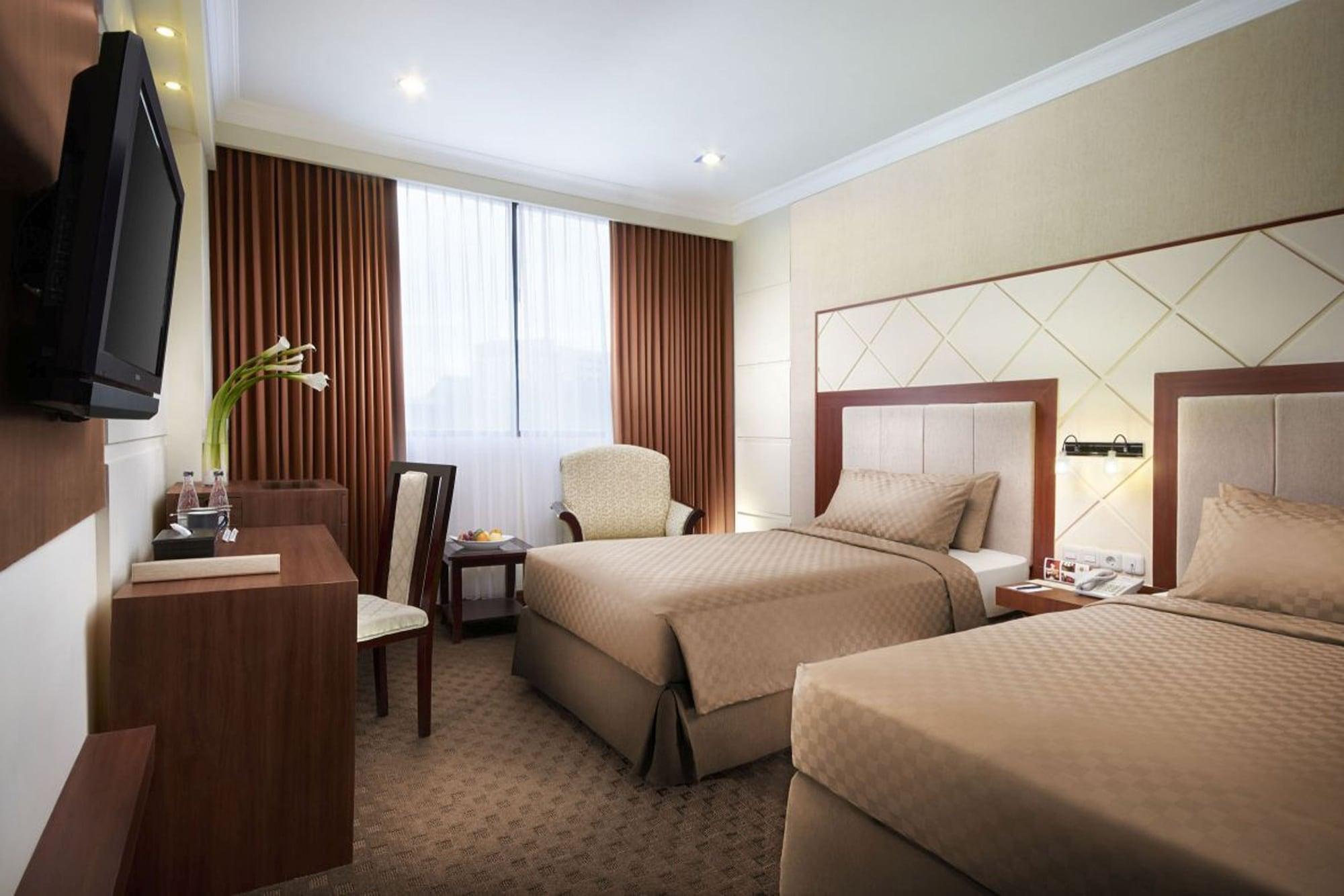 Singgasana Hotel נקסר מראה חיצוני תמונה
