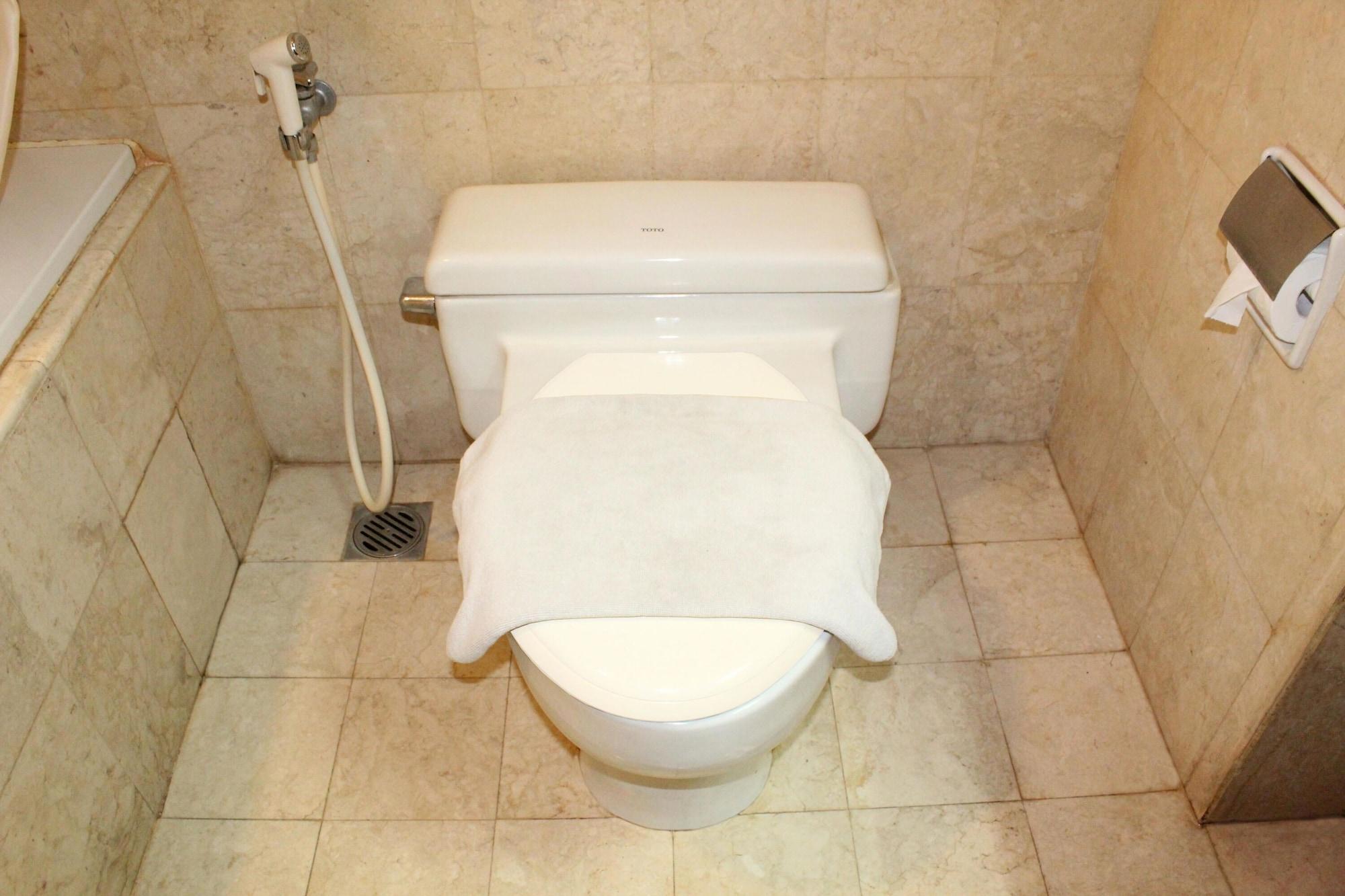 Singgasana Hotel נקסר מראה חיצוני תמונה
