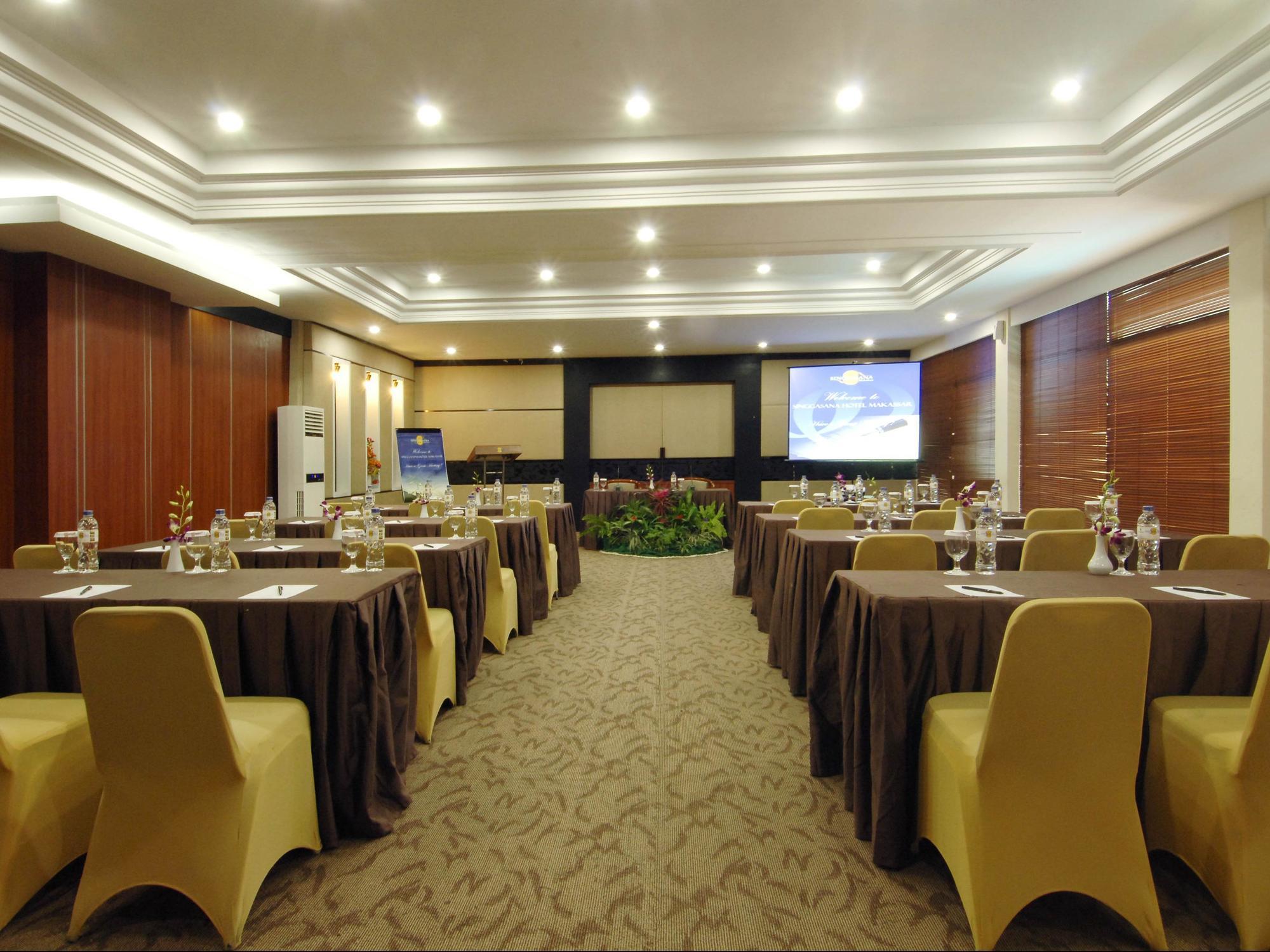 Singgasana Hotel נקסר מראה חיצוני תמונה