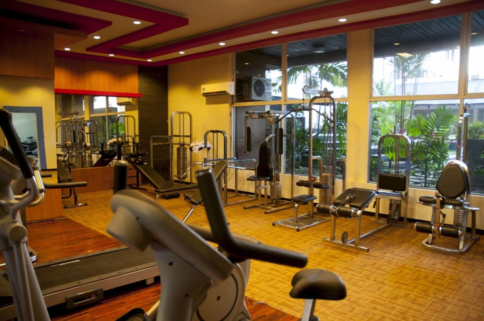 Singgasana Hotel נקסר מראה חיצוני תמונה