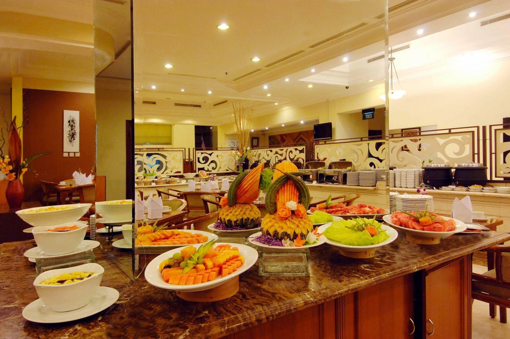 Singgasana Hotel נקסר מראה חיצוני תמונה