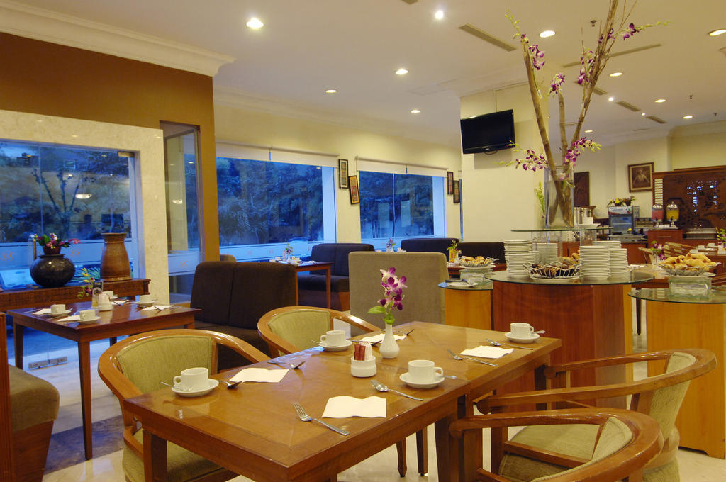 Singgasana Hotel נקסר מראה חיצוני תמונה
